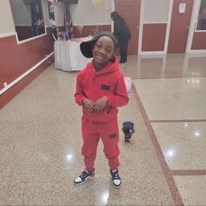 Meet your Posher, Anthony